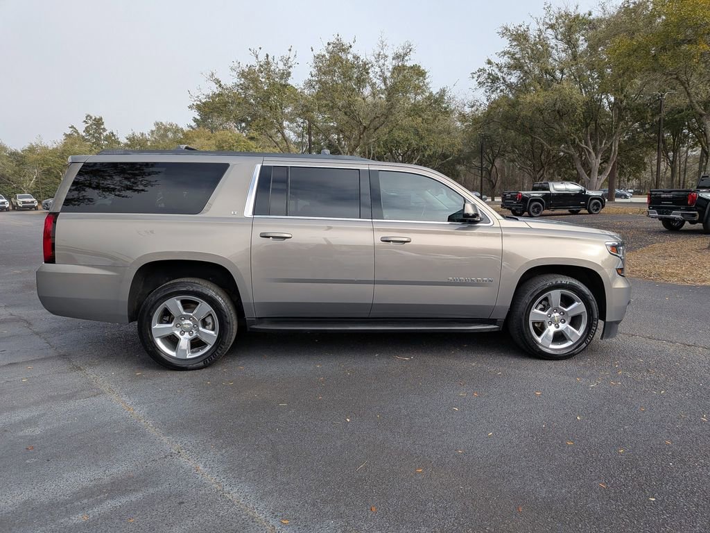 Used 2017 Chevrolet Suburban LT w/ Max Trailering Package image 3