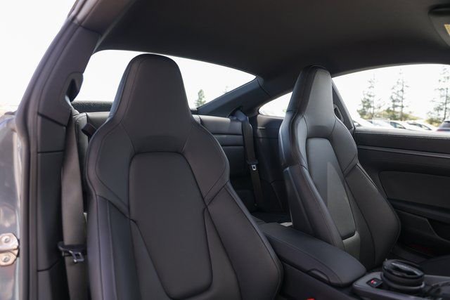 Certified 2025 Porsche 911 Carrera image 27