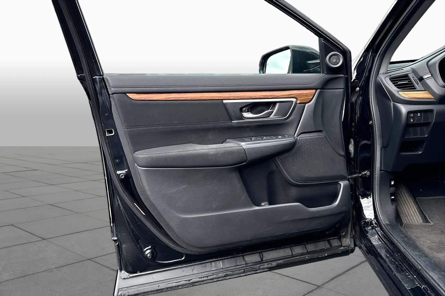 Used 2020 Honda CR-V EX image 21