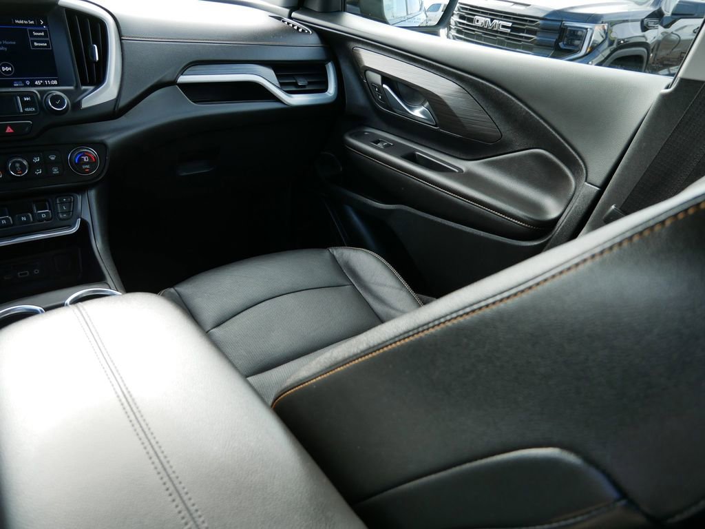 Used 2020 GMC Terrain SLT FWD image 35