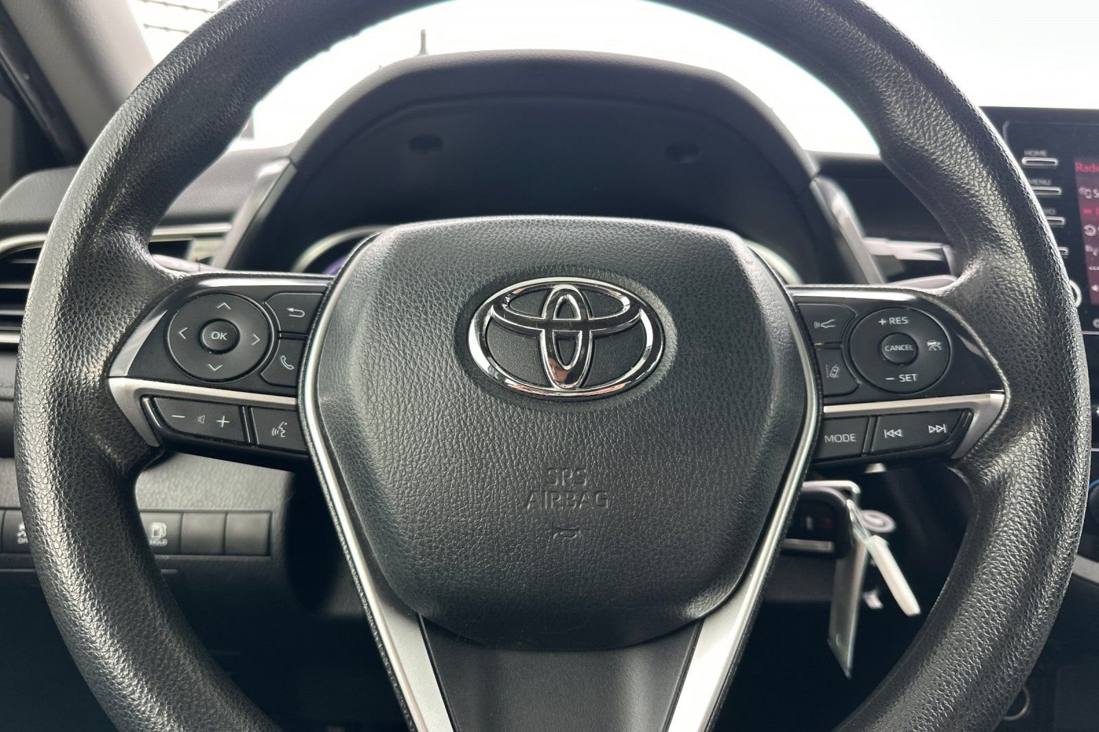 Used 2023 Toyota Camry LE image 33