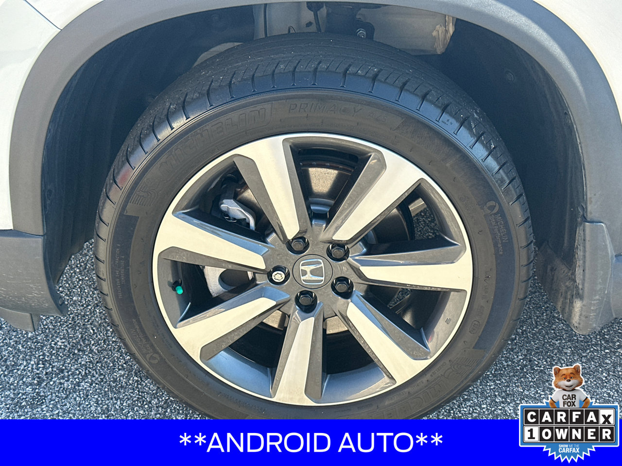Used 2025 Honda Pilot Touring image 11