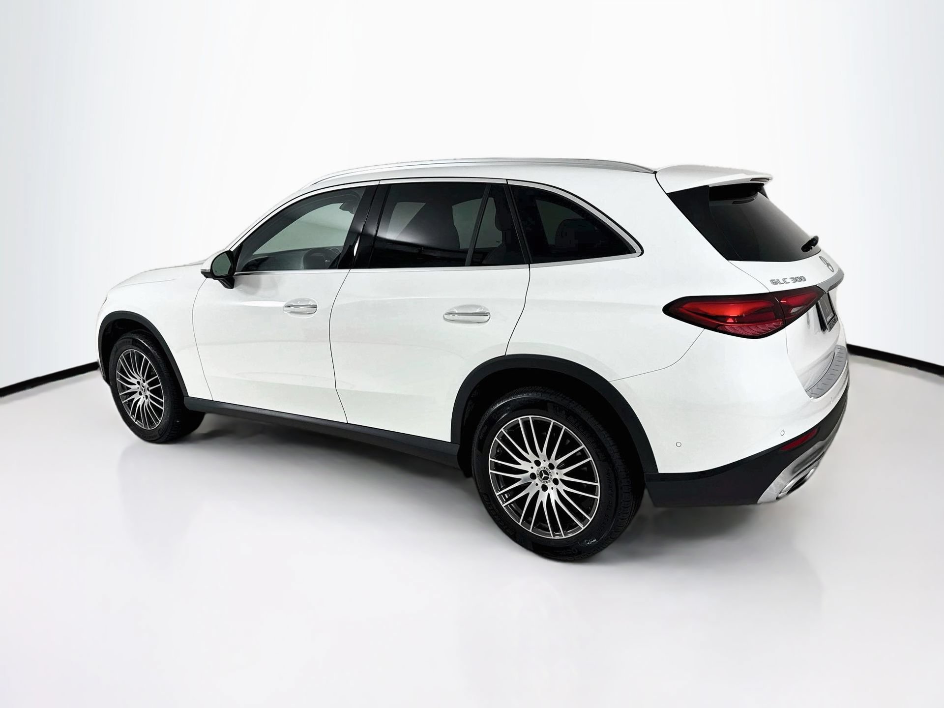 Certified 2023 Mercedes-Benz GLC 300 4MATIC image 6