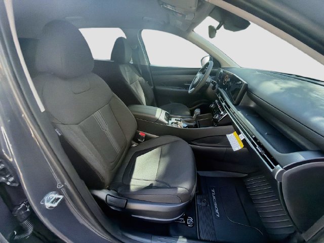New 2026 Hyundai Tucson SEL Plus FWD image 28