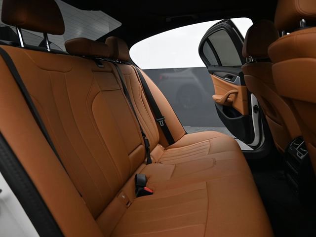 Used 2023 BMW 530i w/ Convenience Package image 20