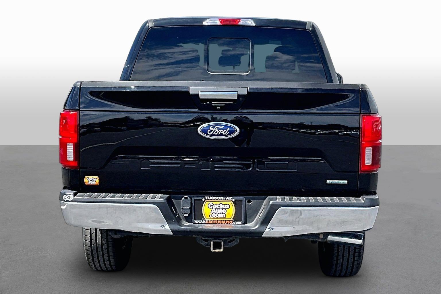 Used 2020 Ford F150 XLT w/ Equipment Group 302A Luxury AWD/4WD image 2
