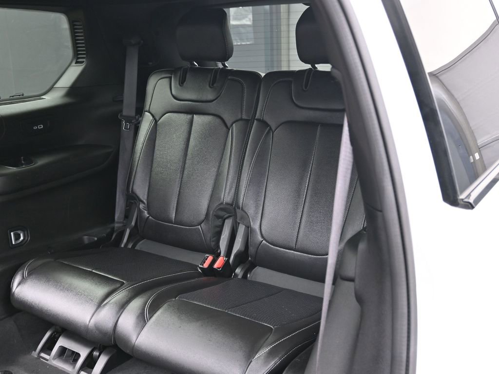 Used 2024 Jeep Grand Cherokee L Limited w/ Luxury Tech Group II image 39