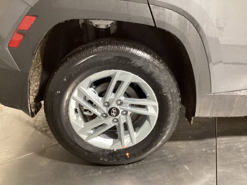 New 2026 Hyundai Tucson SE image 9