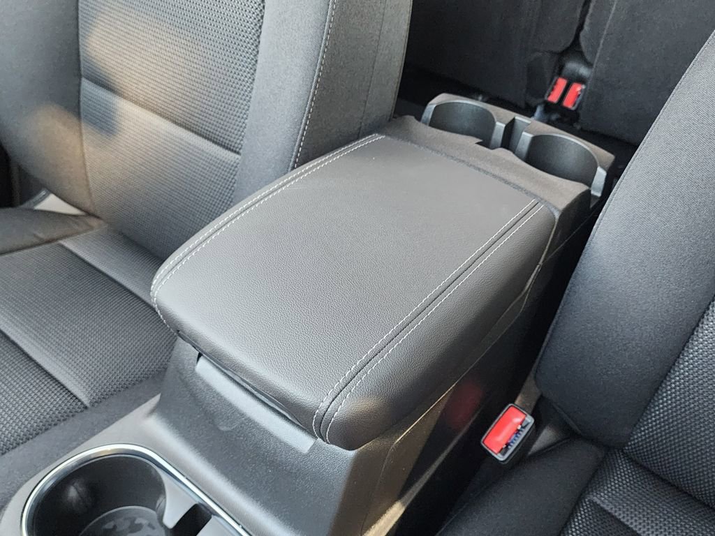 New 2026 GMC Canyon Elevation w/ Convenience Package image 32