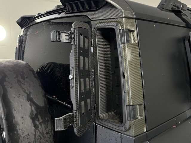 Used 2025 Land Rover Defender 130 Outbound AWD/4WD image 18