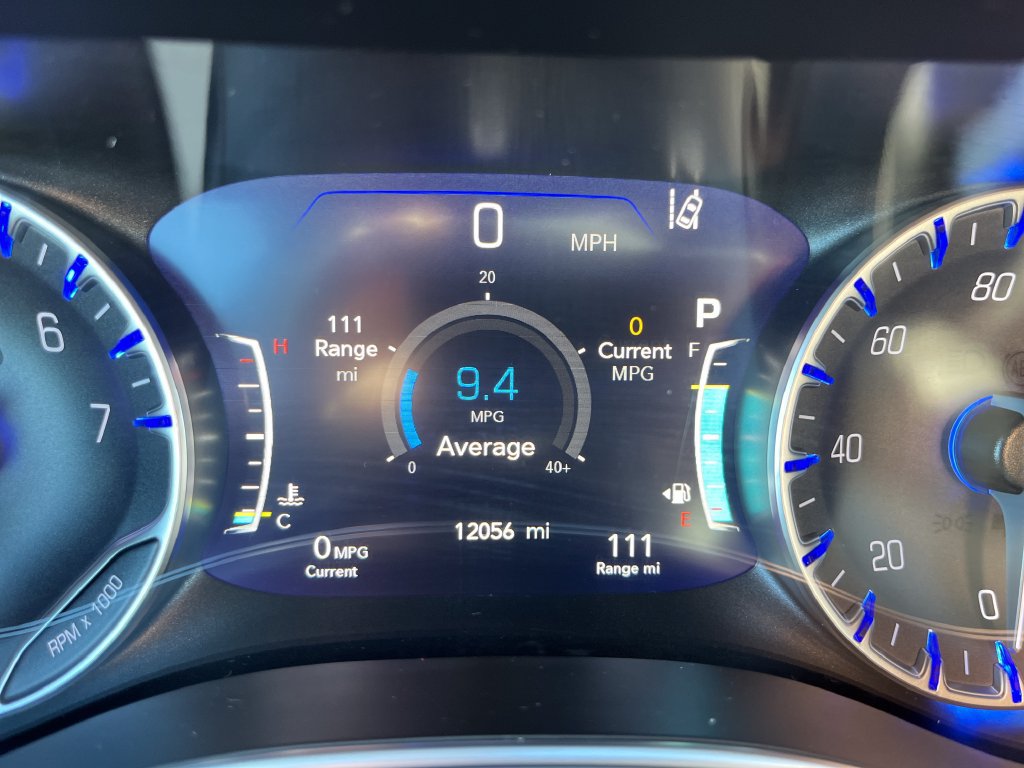Used 2026 Chrysler Pacifica Limited FWD image 16