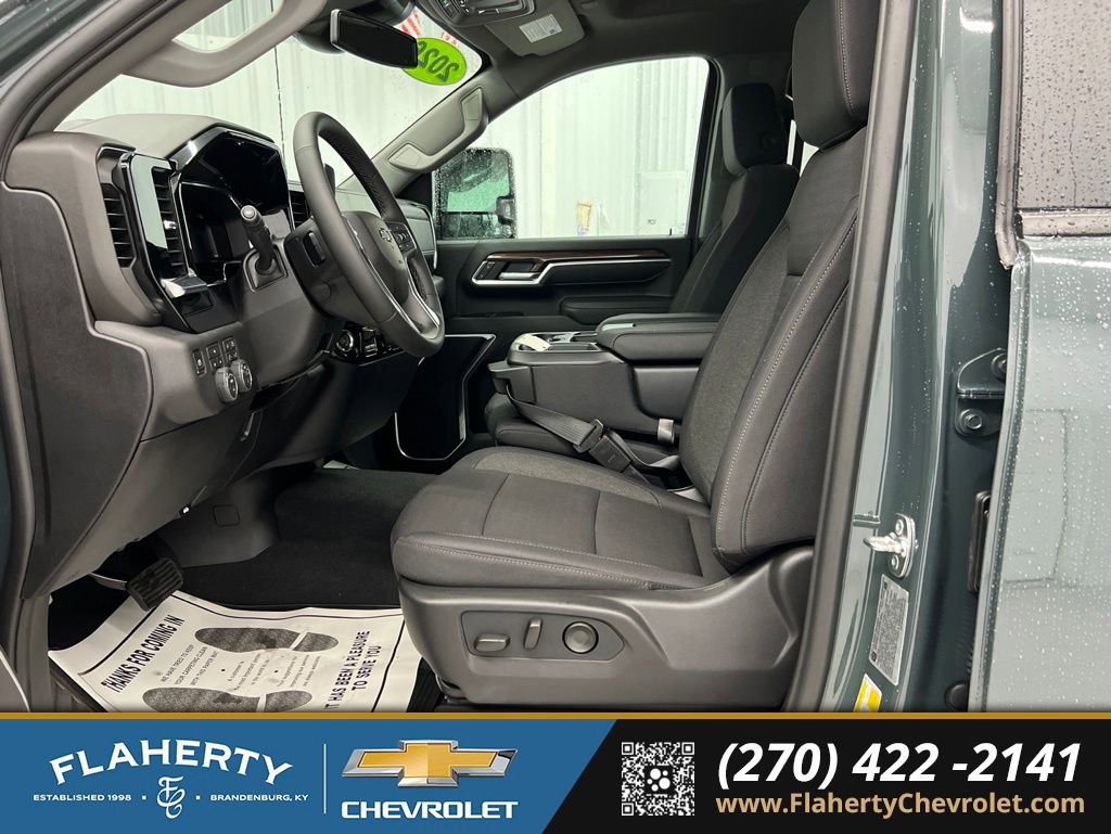 New 2026 Chevrolet Silverado 2500 LT w/ Trail Boss Package AWD/4WD image 9