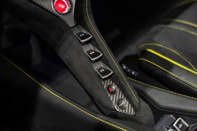 Used 2021 McLaren 720S Performance RWD image 43