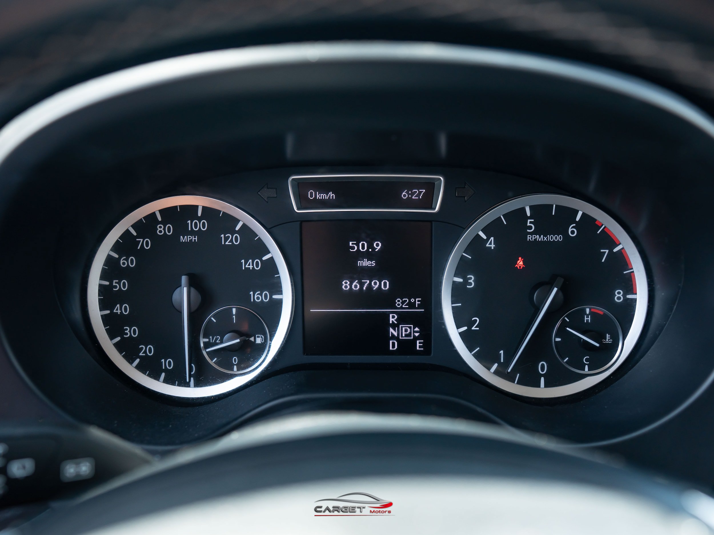 Used 2018 INFINITI QX30 FWD image 24