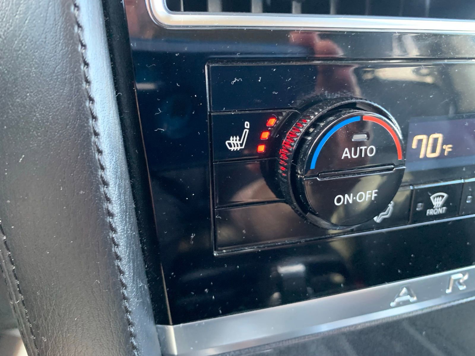 Used 2023 Nissan Armada SV image 27