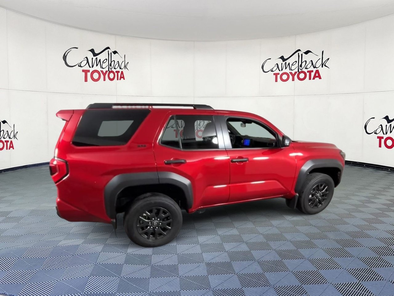 Used 2025 Toyota 4Runner SR5 AWD/4WD image 3