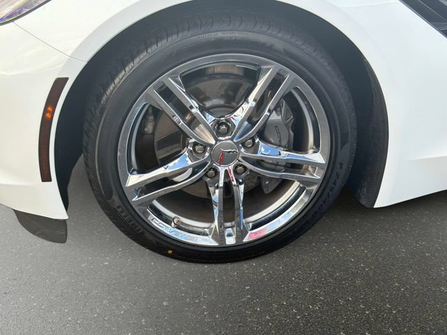 Used 2017 Chevrolet Corvette Stingray Coupe w/ 1LT RWD image 10