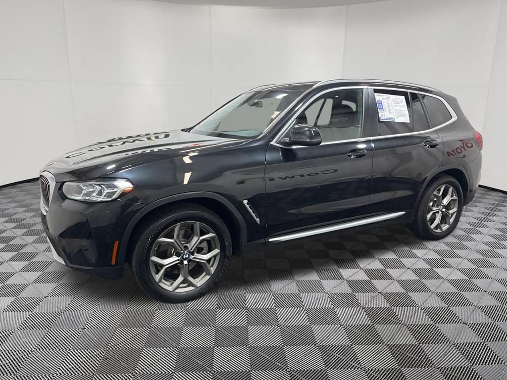 Used 2023 BMW X3 xDrive30i AWD/4WD image 4