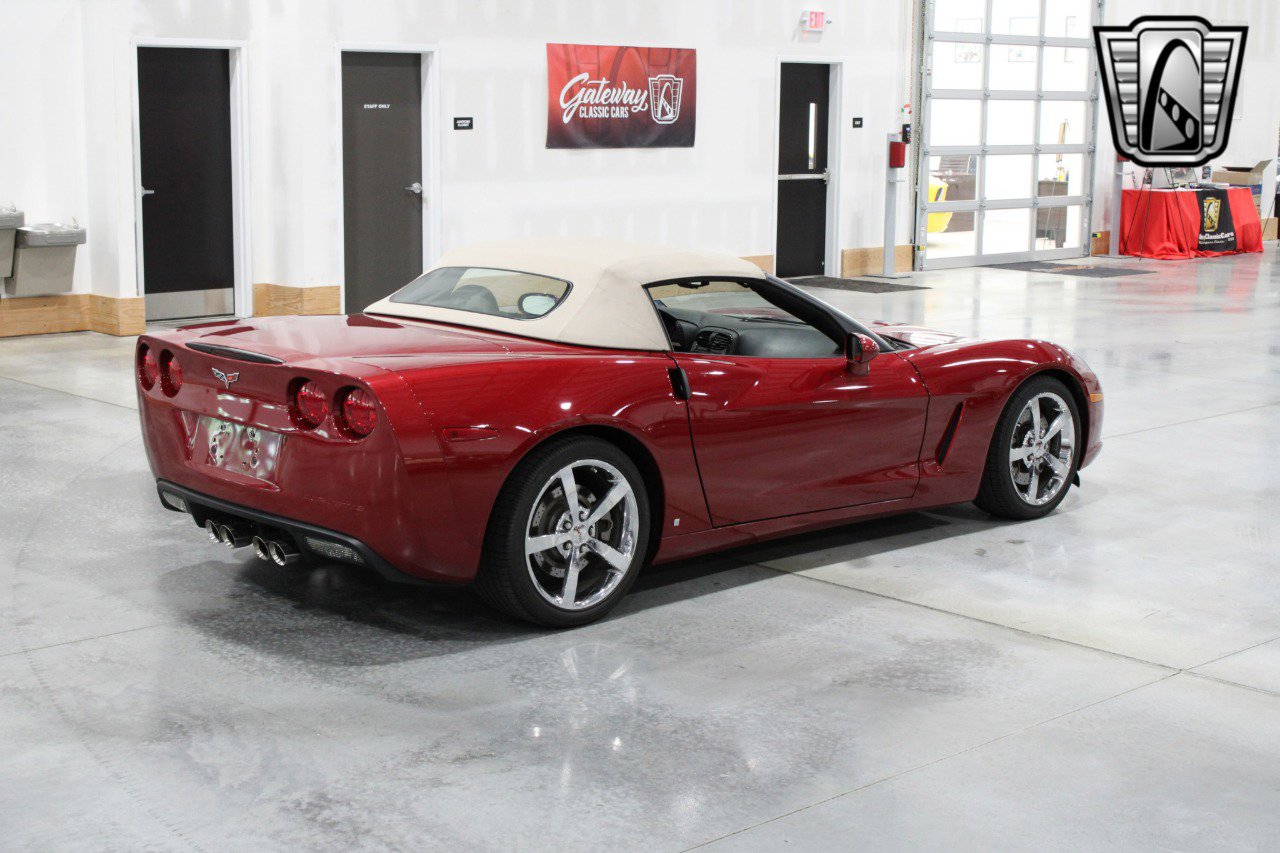 Used 2008 Chevrolet Corvette Convertible w/ Preferred Equipment Group image 15