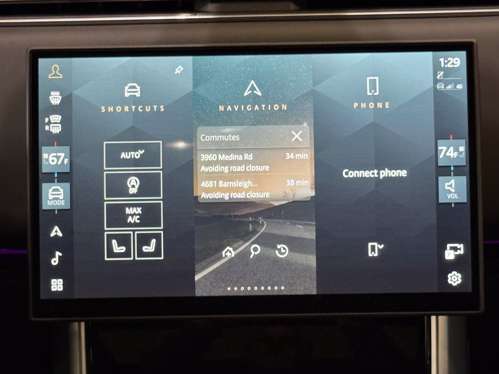 New 2025 Land Rover Range Rover Long Wheelbase SE AWD/4WD image 24