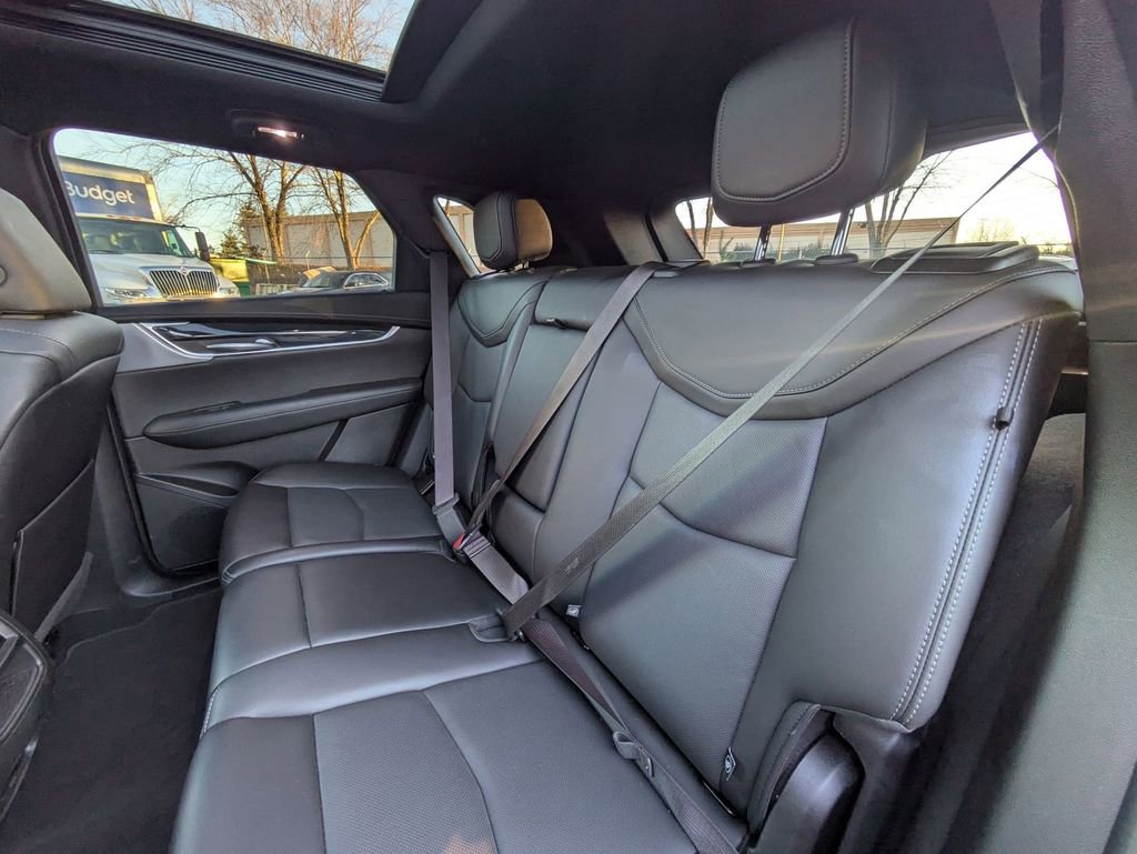 Used 2024 Cadillac XT5 Premium Luxury image 27