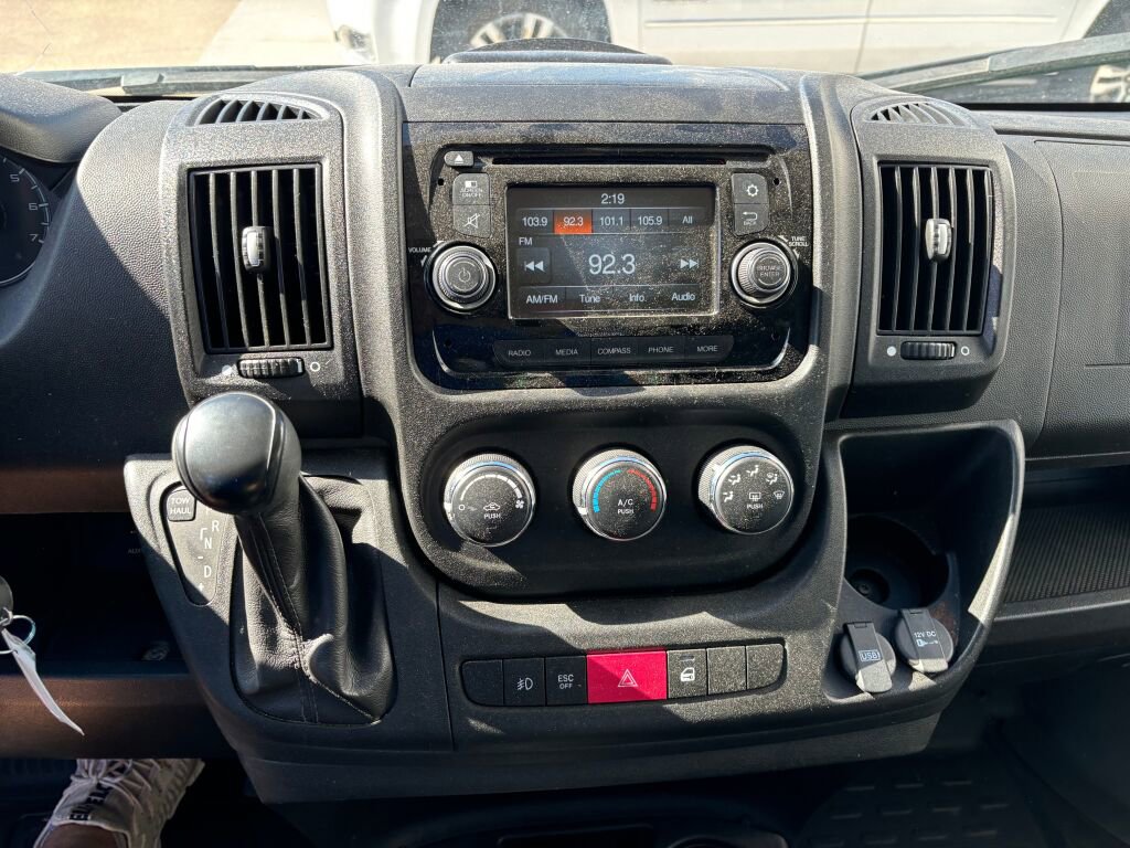 Used 2014 RAM ProMaster 2500 w/ Interior Convenience Group image 11