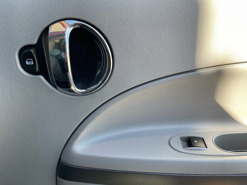 Used 2011 Chevrolet HHR LS image 41