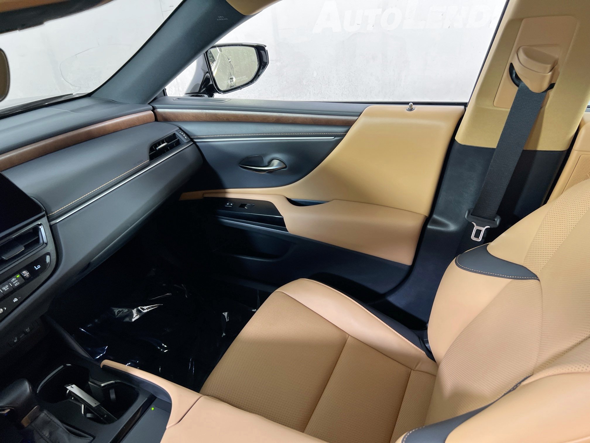 Used 2023 Lexus ES 350 w/ Premium Package FWD image 23