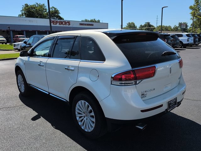 Used 2013 Lincoln MKX FWD w/ Wood Pkg image 5