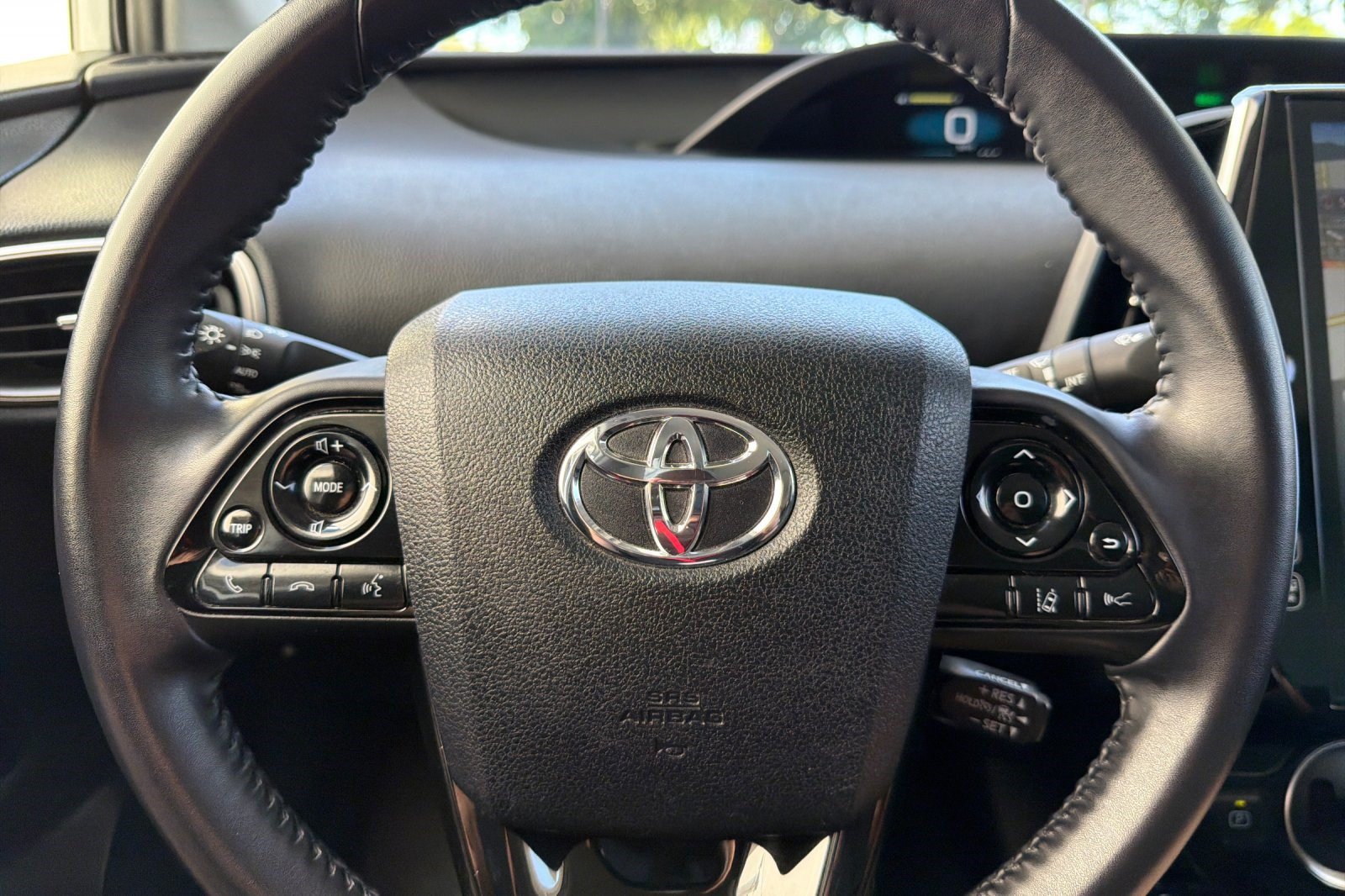 Used 2022 Toyota Prius Prime XLE FWD image 29