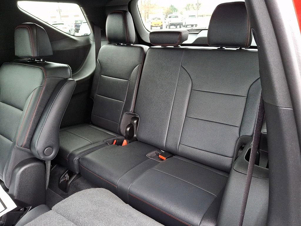 Used 2024 Chevrolet Traverse Z71 w/ Enhanced Driving Package image 10