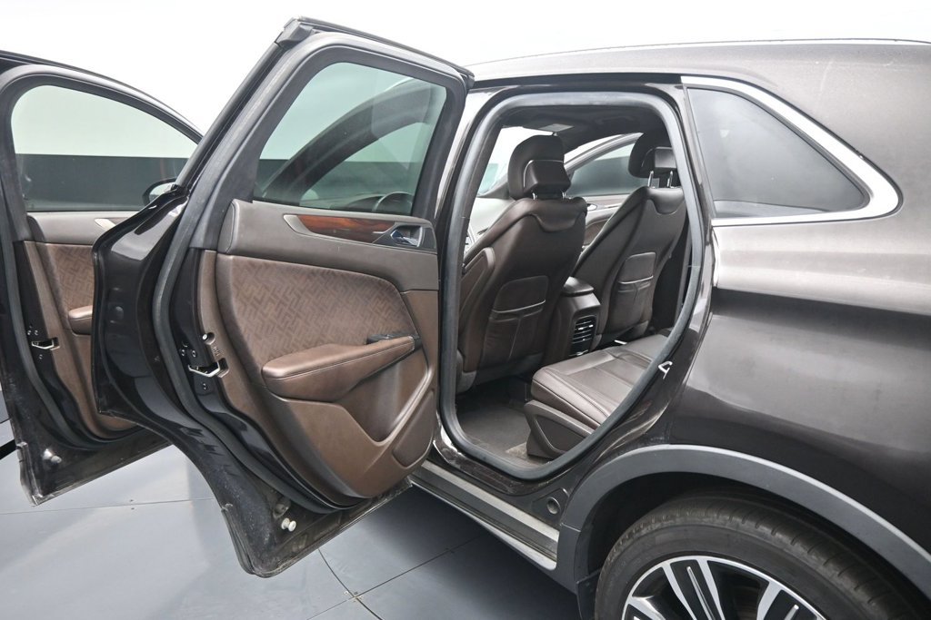 Used 2018 Lincoln MKC Black Label FWD image 20