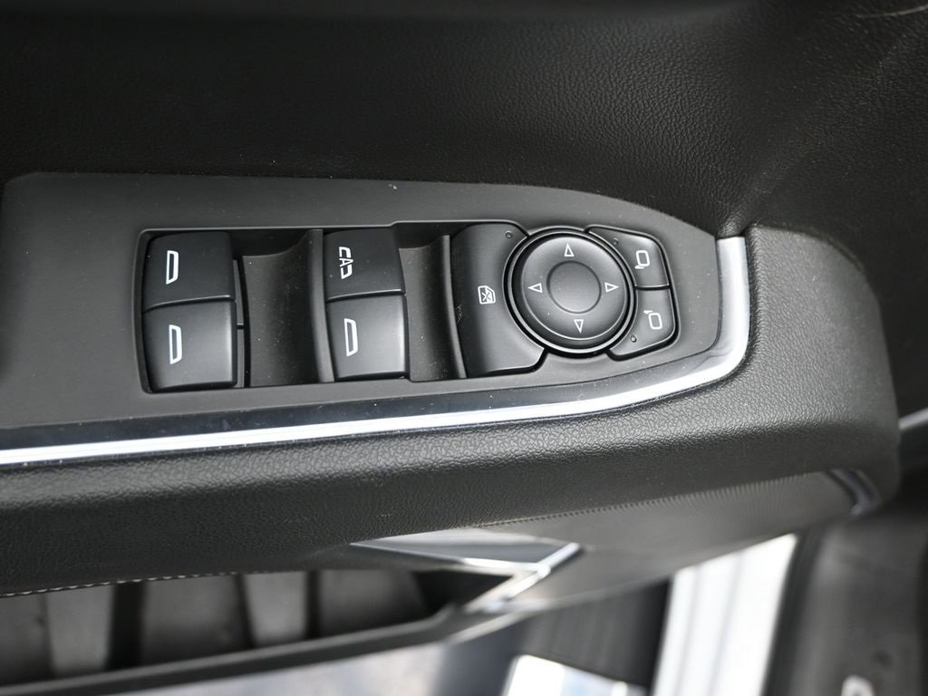 Used 2023 Chevrolet Silverado 1500 LT image 18
