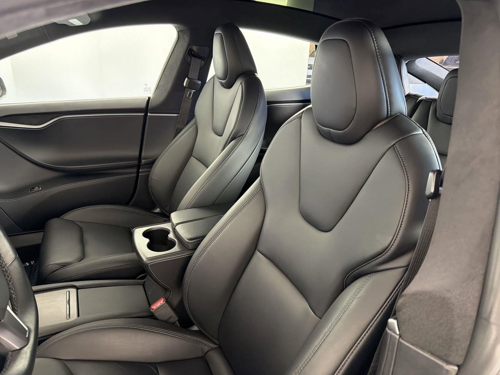 Used 2021 Tesla Model S Performance image 25