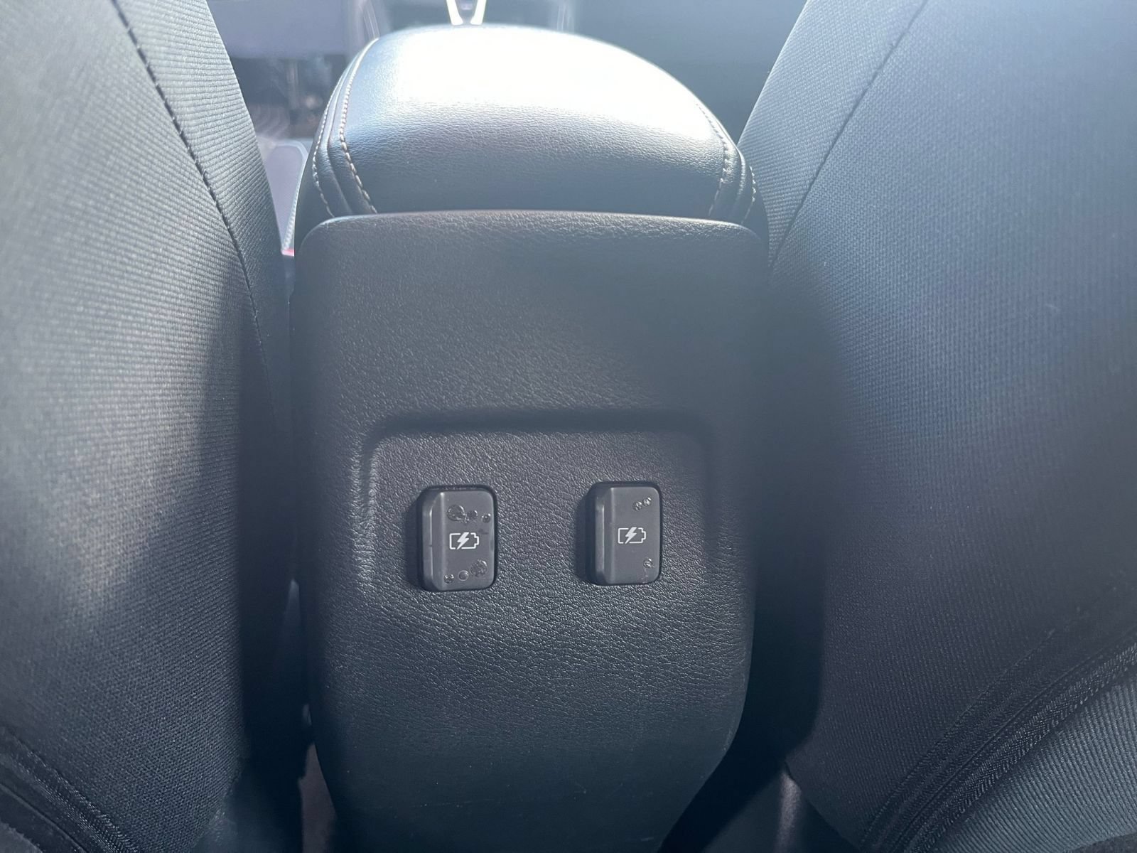 Used 2024 Nissan Kicks SV FWD image 18