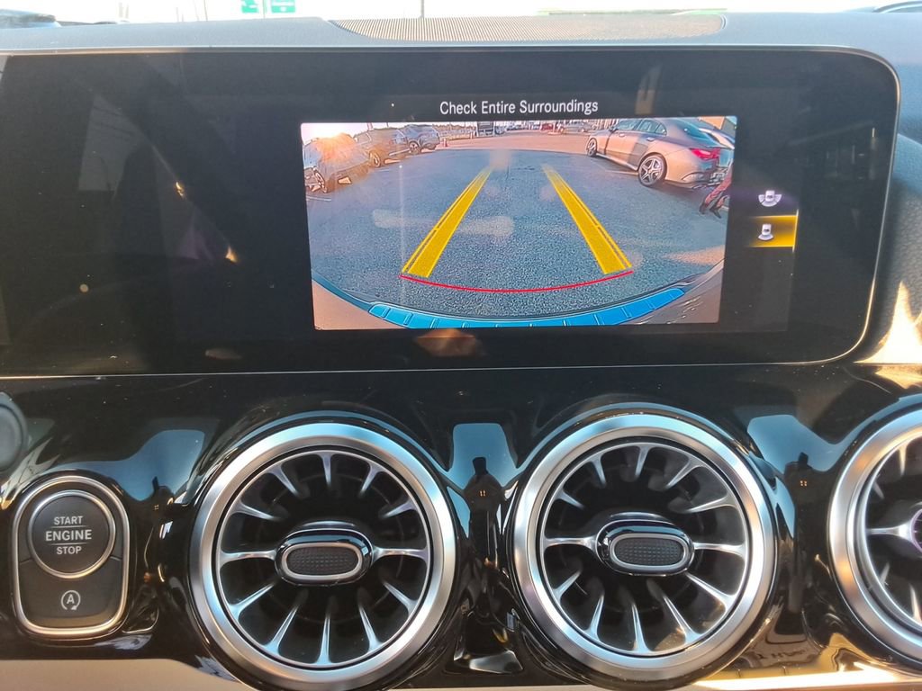 Certified 2023 Mercedes-Benz GLA 250 4MATIC image 21