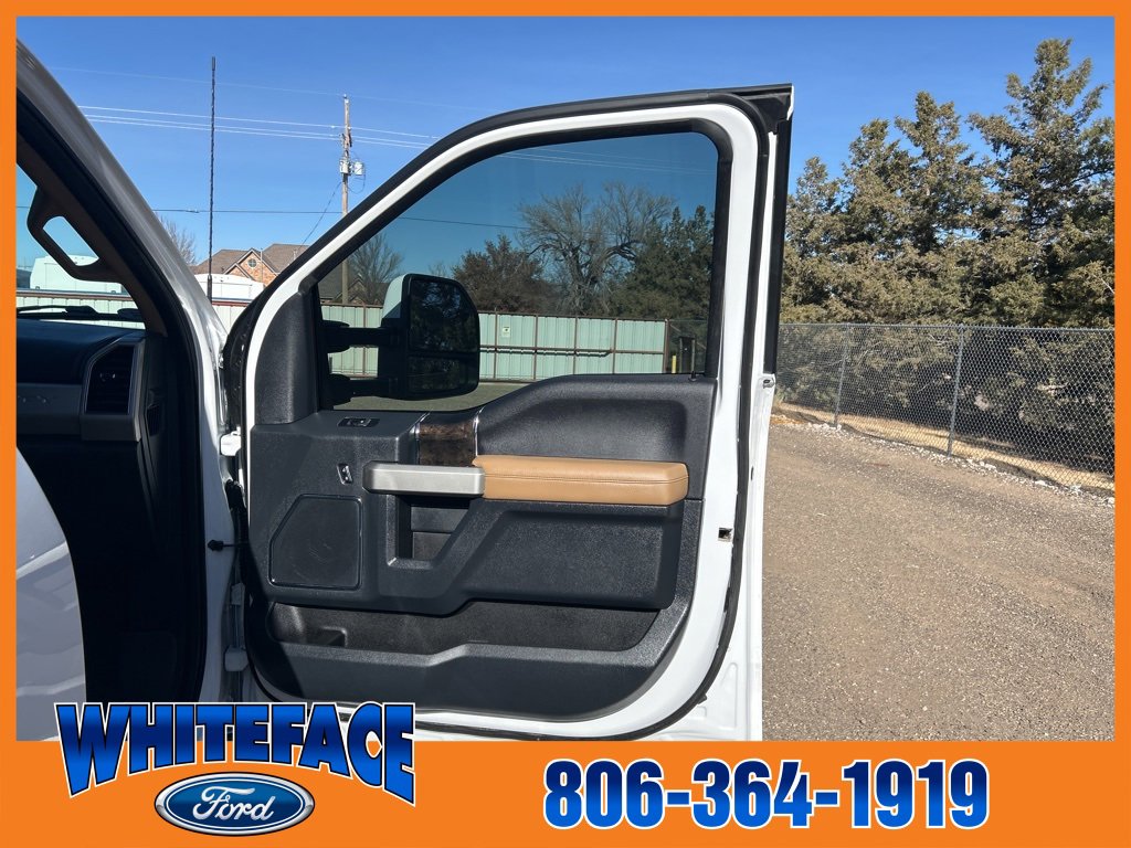 Used 2022 Ford F250 Lariat w/ Lariat Ultimate Package image 38