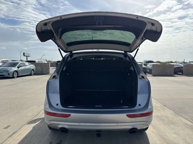 Used 2015 Audi Q5 2.0T Premium Plus w/ Technology Package image 9