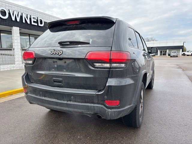 Used 2016 Jeep Grand Cherokee Laredo 75th Anniversary image 7