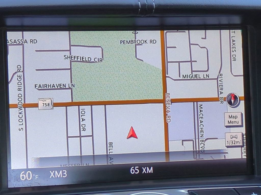 Used 2017 Nissan 370Z Touring image 20