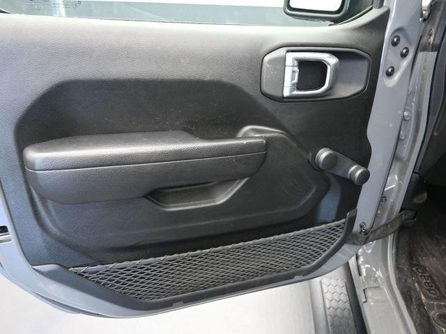 Used 2022 Jeep Wrangler Sport image 18