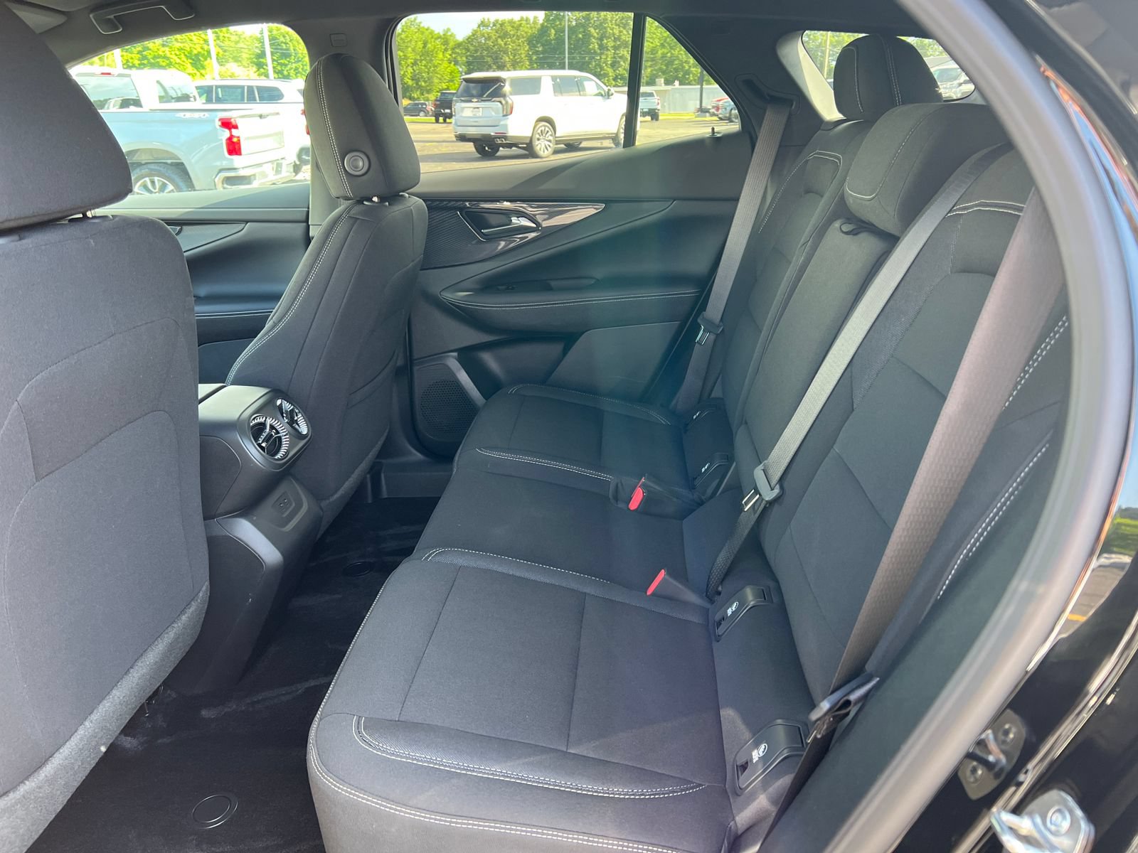 New 2026 Chevrolet Blazer EV LT w/ Midnight/Sport Edition AWD/4WD image 5