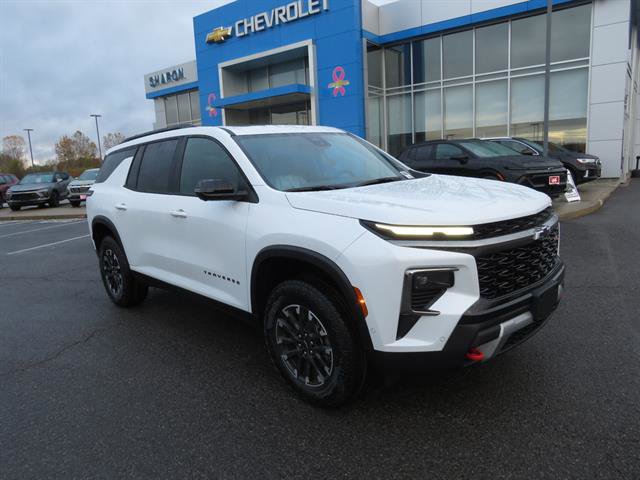 New 2026 Chevrolet Traverse Z71 w/ Enhanced Driving Package image 2