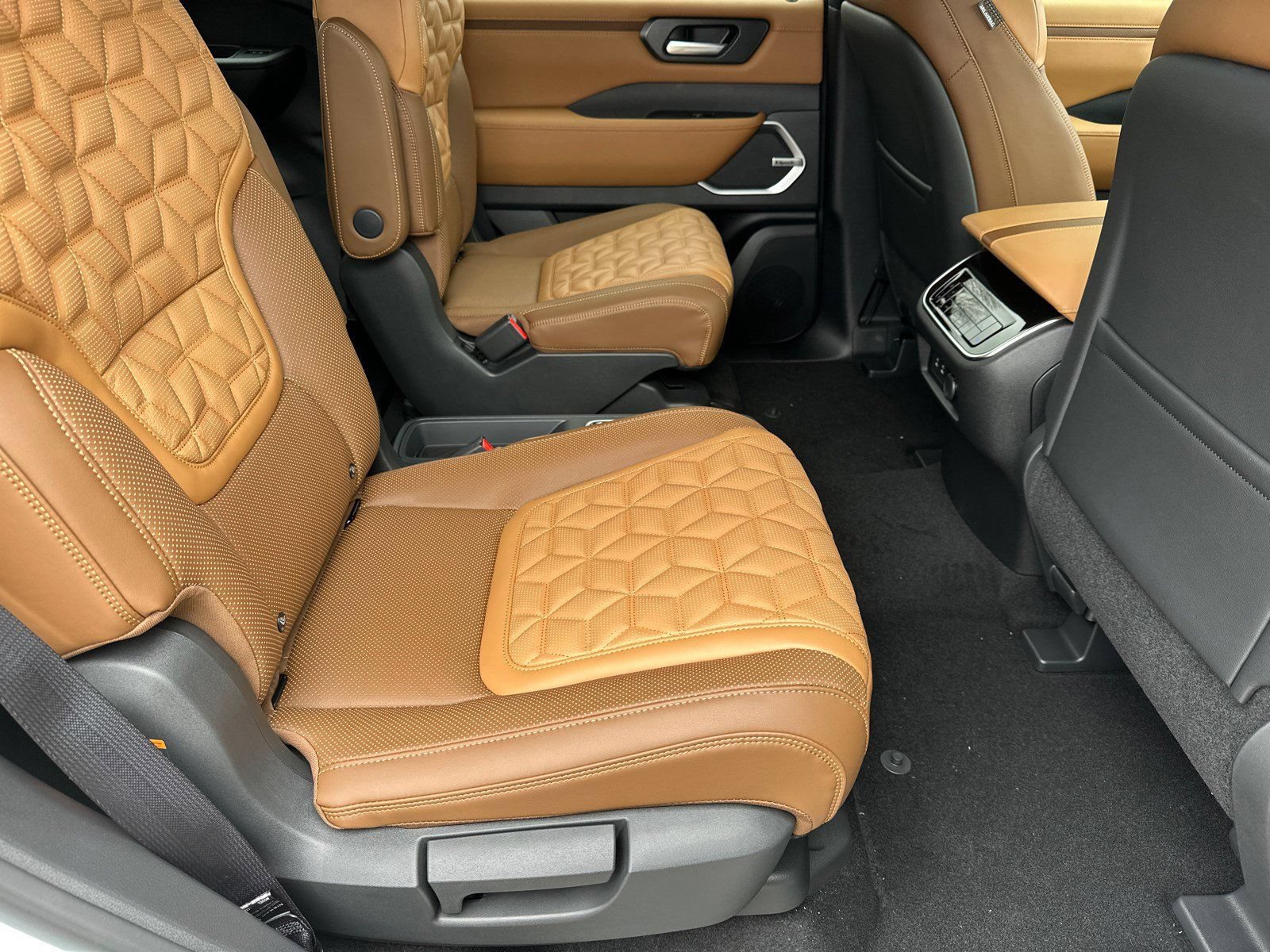 New 2026 Nissan Armada Platinum Reserve AWD/4WD image 16
