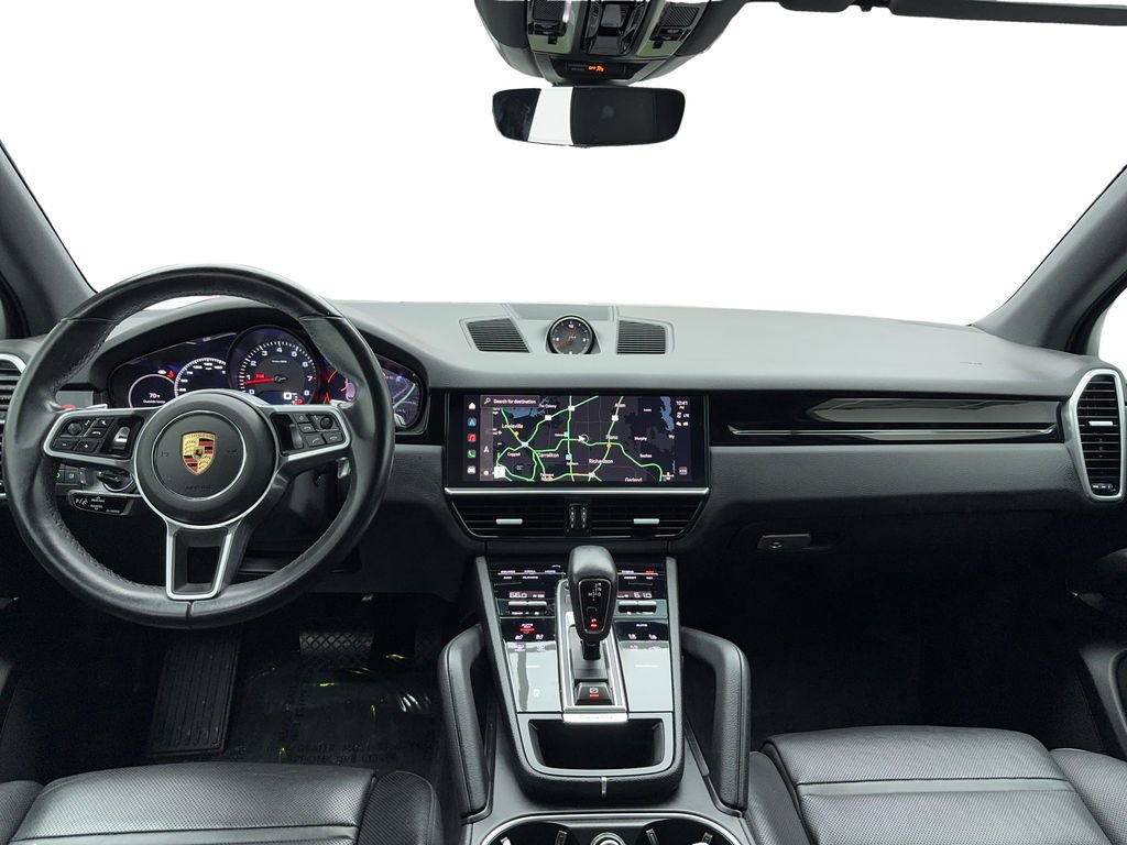 Used 2023 Porsche Cayenne image 19