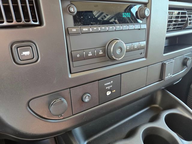 Used 2024 Chevrolet Express 2500 w/ Driver Convenience Package image 17