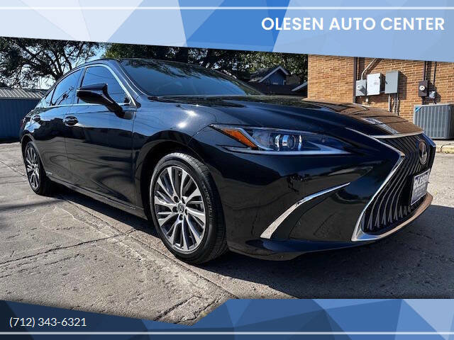 Used 2021 Lexus ES 300h w/ Premium Package