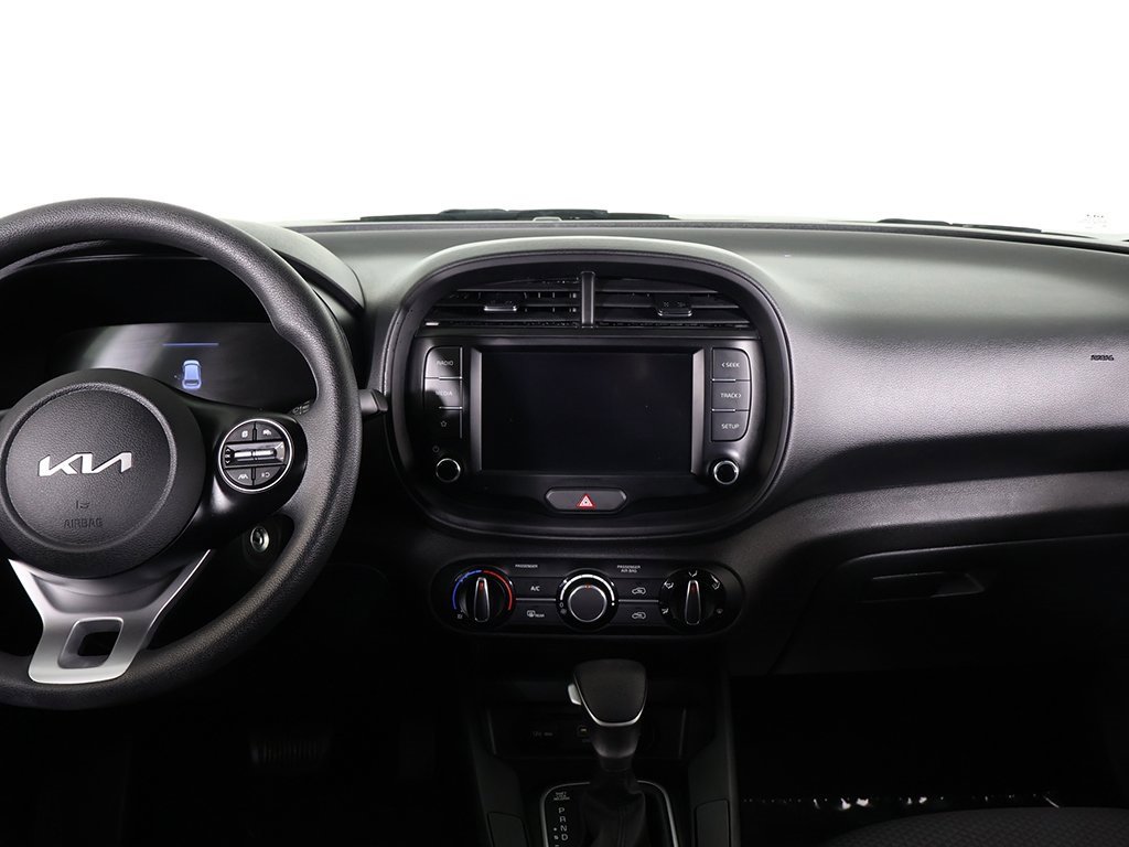 Used 2024 Kia Soul LX w/ Option Group 015 image 39