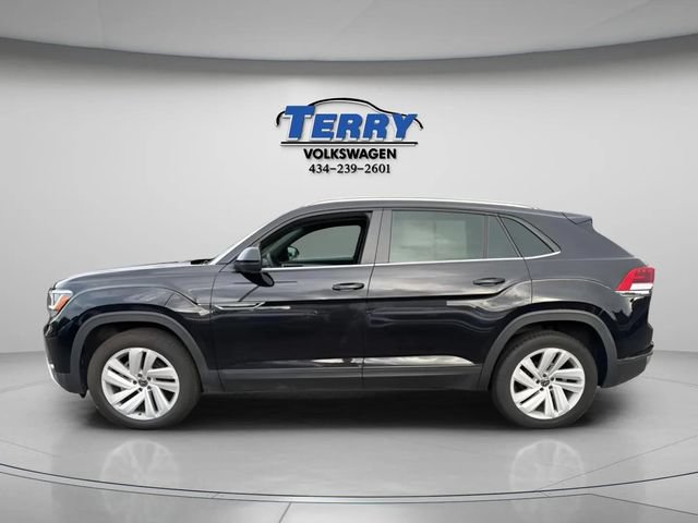 Used 2022 Volkswagen Atlas Cross Sport SE AWD/4WD image 3