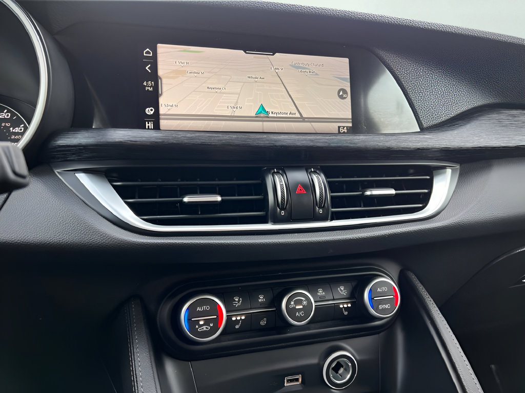 Used 2023 Alfa Romeo Stelvio Sprint RWD image 49